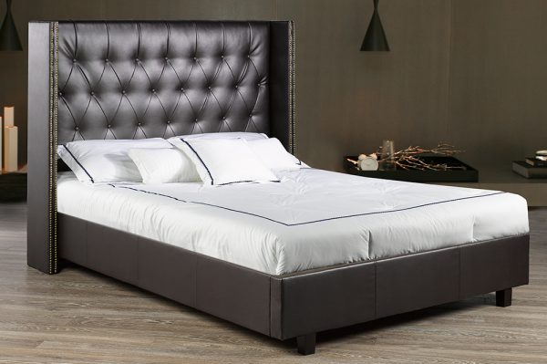 R166 Rosemount Platform Bed
