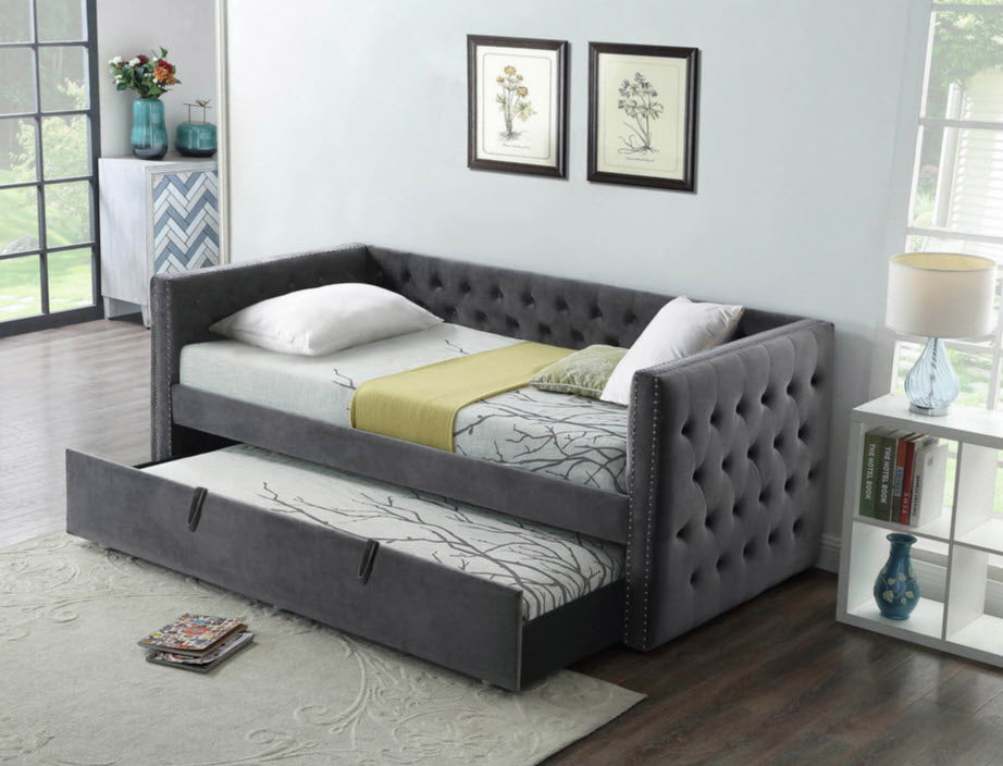 305 Grey Upholstered Daybed with Trundle