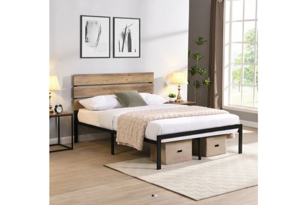 5247 Wood & Steel Platform Bed