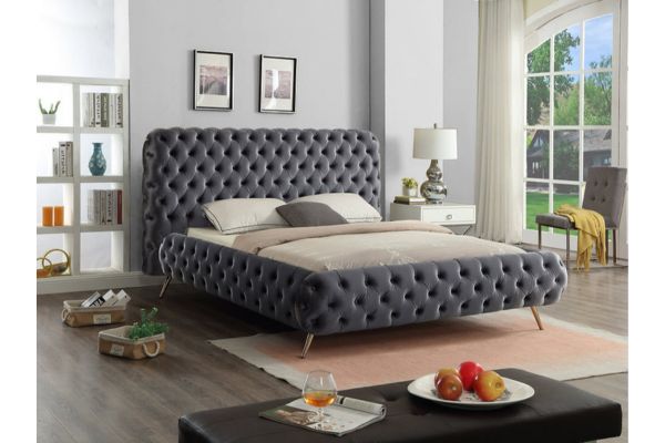 5865 Grey Upholstered Platform Bed