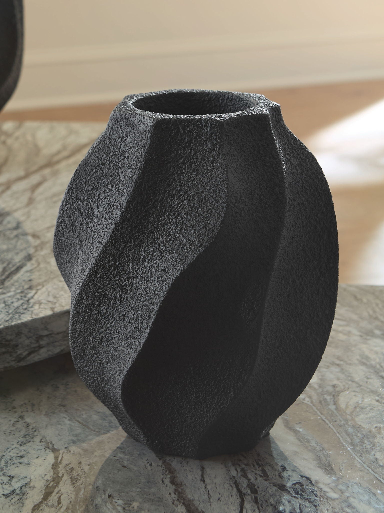 Judworth - Vase