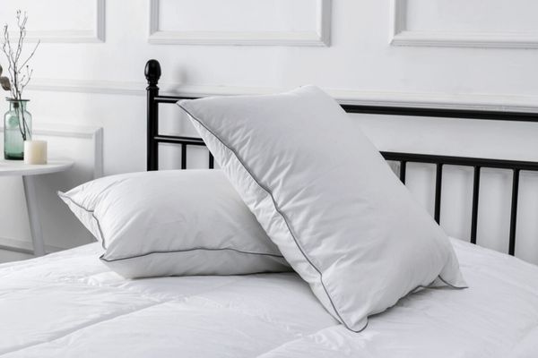 Sleep Comfort Poly Pillows