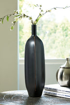 Rhaveney - Vase (Set of 3) - Large - Black
