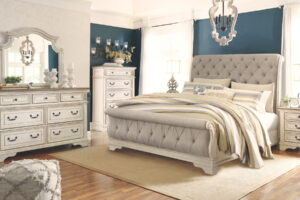 Realyn - Bedroom Sleigh Bed Set