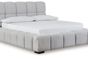 Grendusk - Upholstered Bed