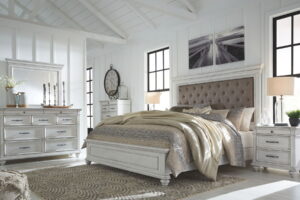 Kanwyn - Upholstered Bedroom Set