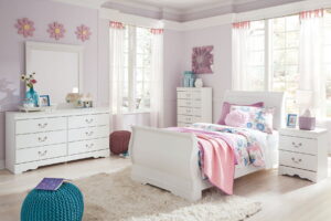 Anarasia - Sleigh Bed Set