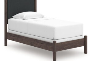 Pamytta - Upholstered Panel Bed
