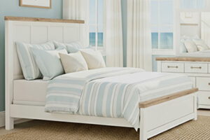 Savonport - Bedroom Mirror - White