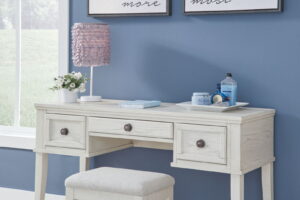 Robbinsdale - Vanity With Stool (Set of 2) - Antique White