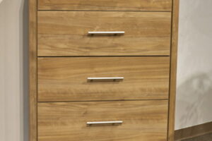 Gramburg - Five Drawer Chest - Warm Natural Brown