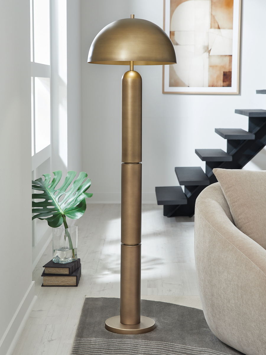 Wendfield - Metal Lamp - Image 9