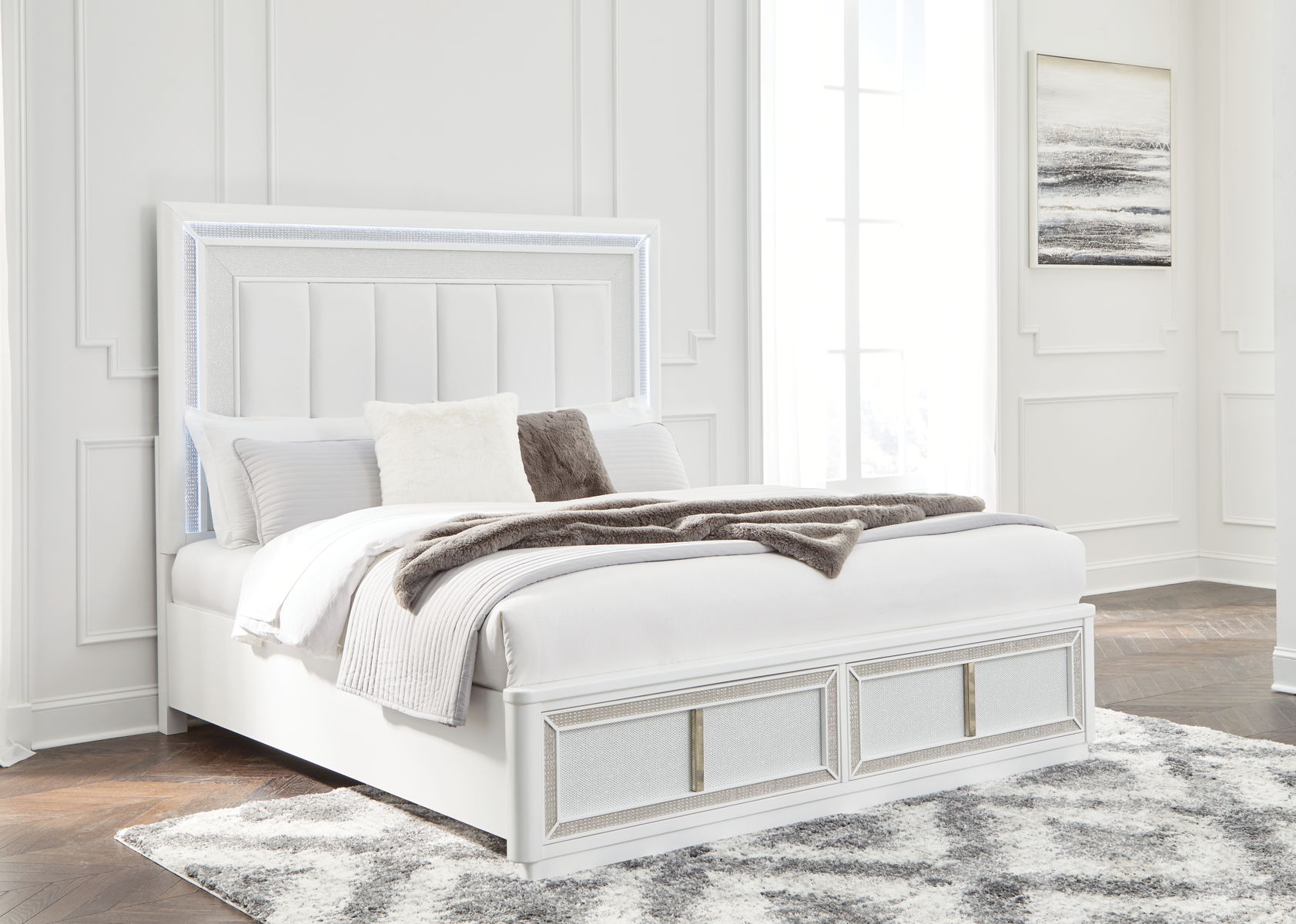 Chalanna - Upholstered Storage Bed - Image 2
