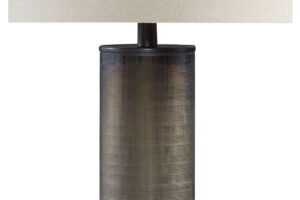Dingerly - Glass Table Lamp - Brown