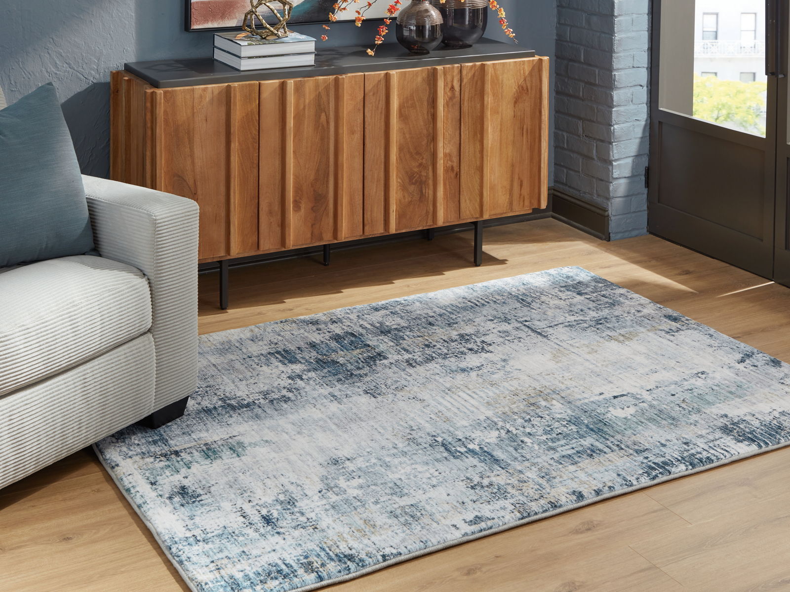 Arlenmont - Rug - Image 4