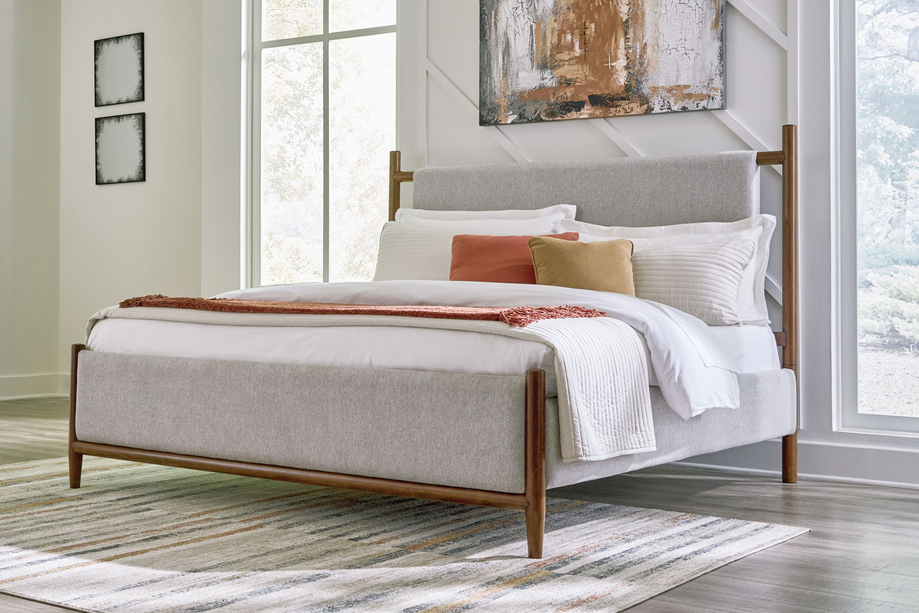 Lyncott - Upholstered Bed - Image 3