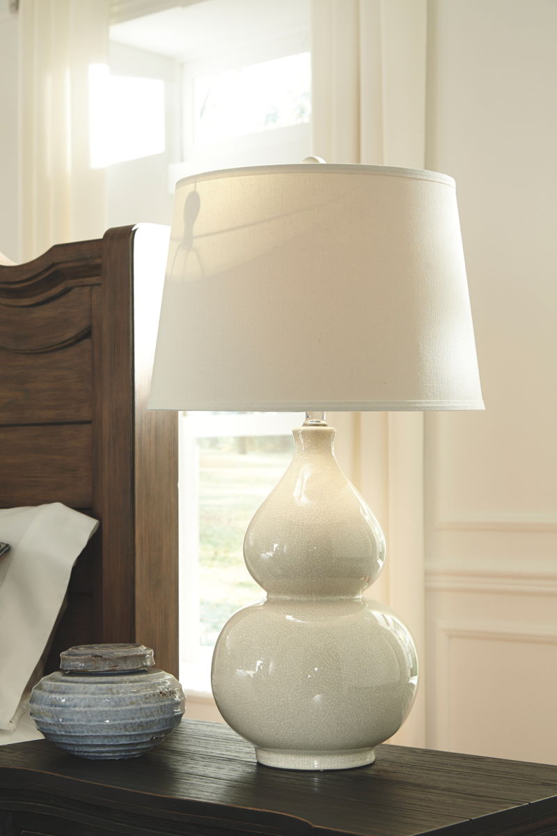 Saffi - Ceramic Table Lamp - Cream - Image 4