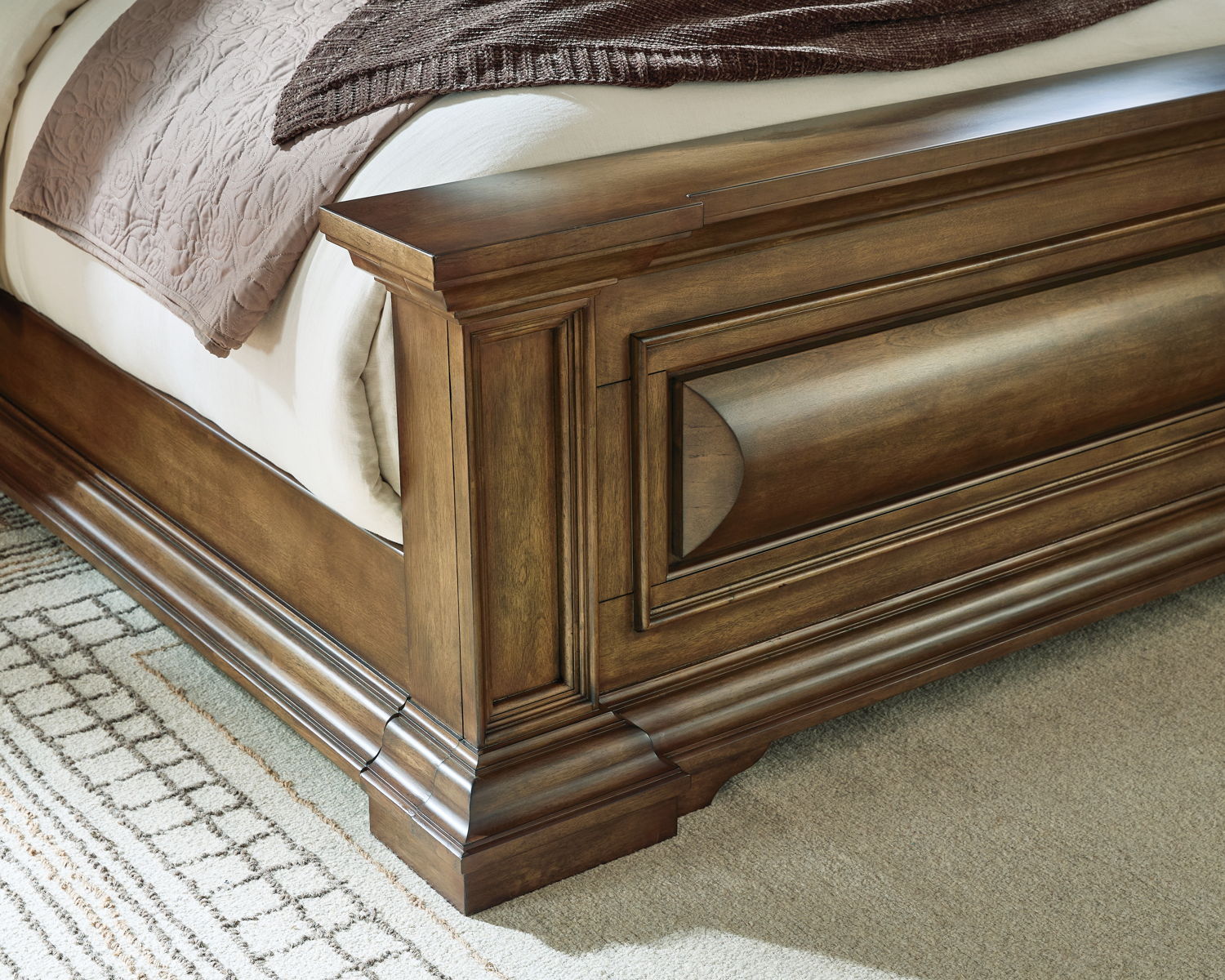 Frantanna - Panel Bed - Image 9