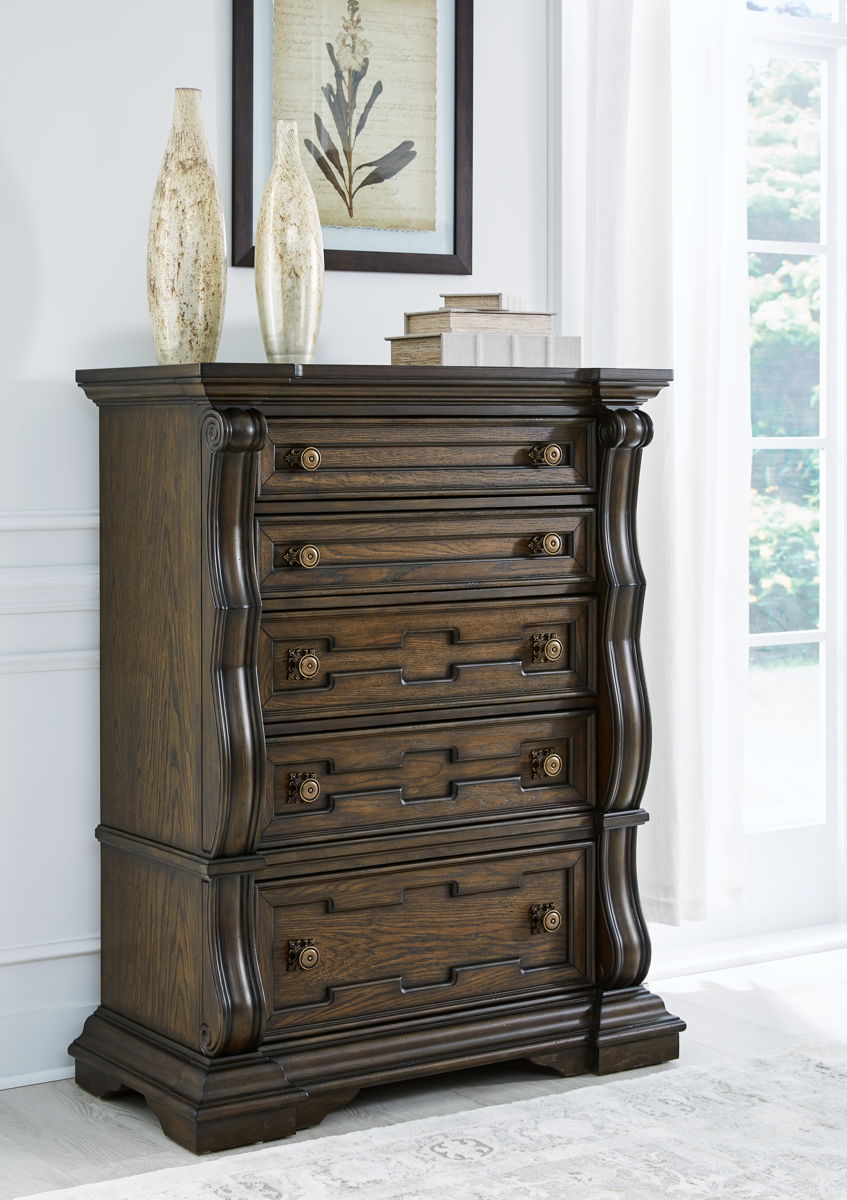 Maylee - Five Drawer Chest - Dark Brown - Image 2