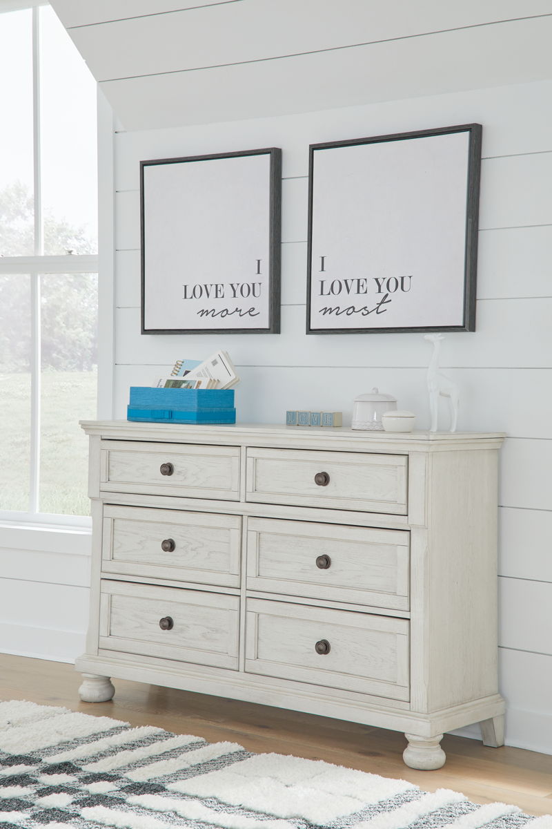 Robbinsdale - Dresser - Image 5