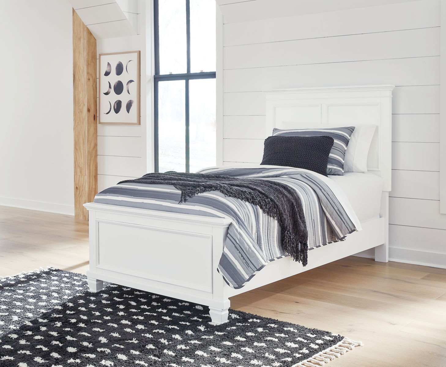 Fortman - Panel Bed - Image 13