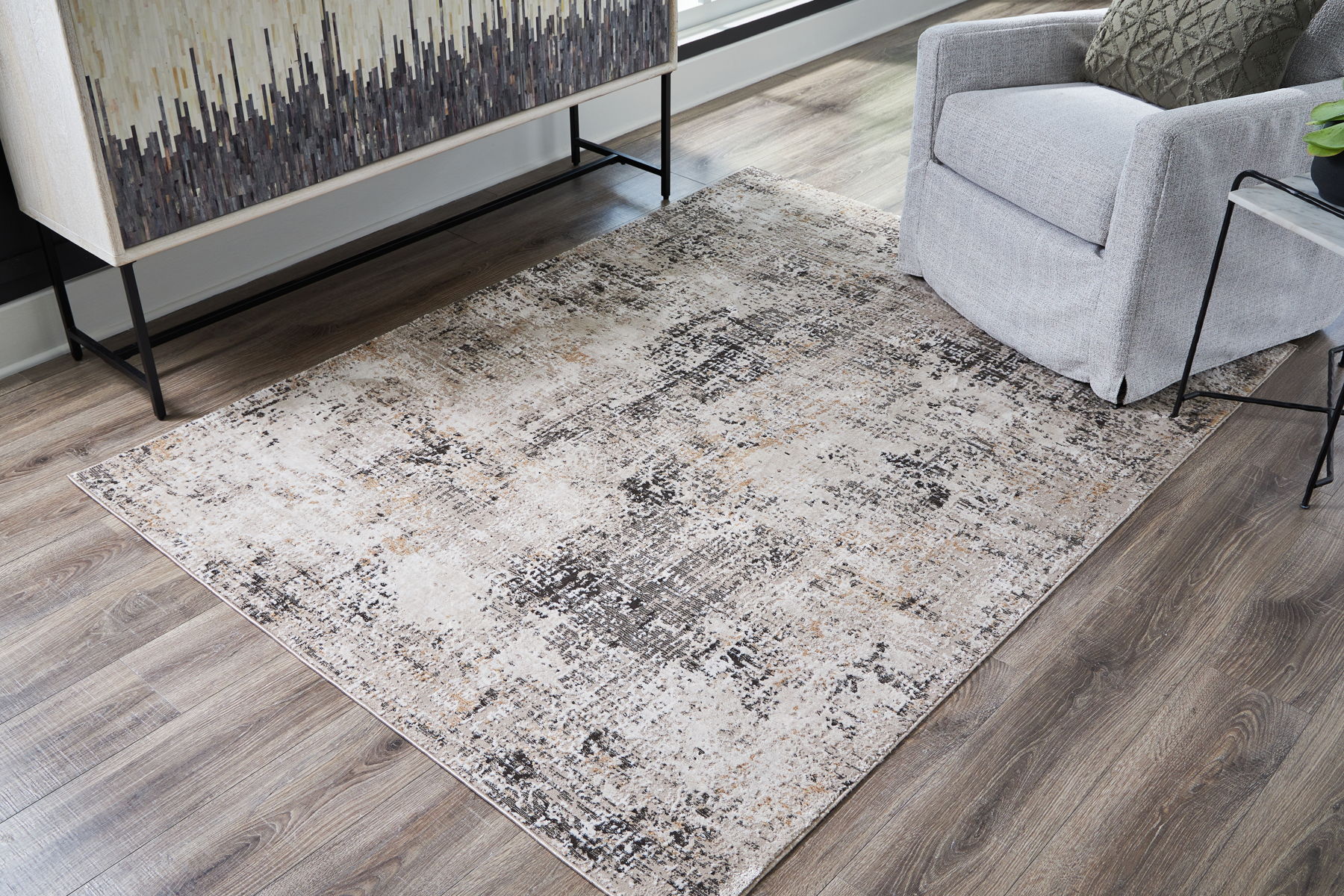 Elaning - Rug - Image 4