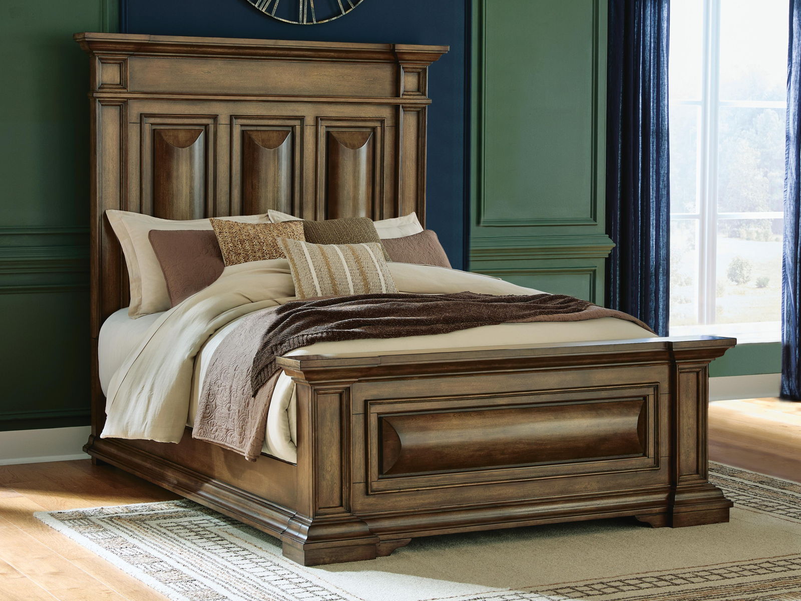 Frantanna - Panel Bed - Image 12