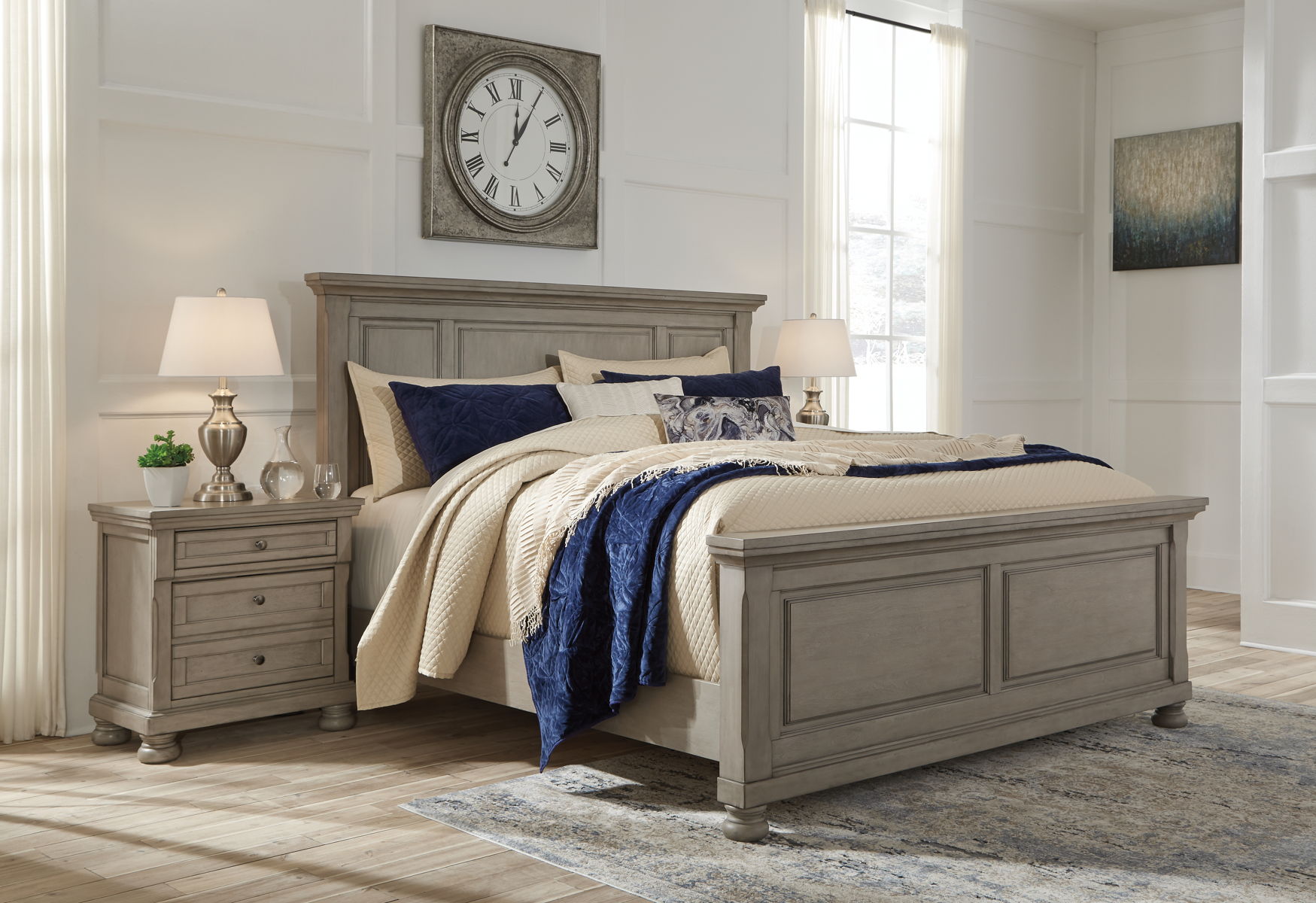 Lettner - Queen Panel Bed - Light Gray - Image 3