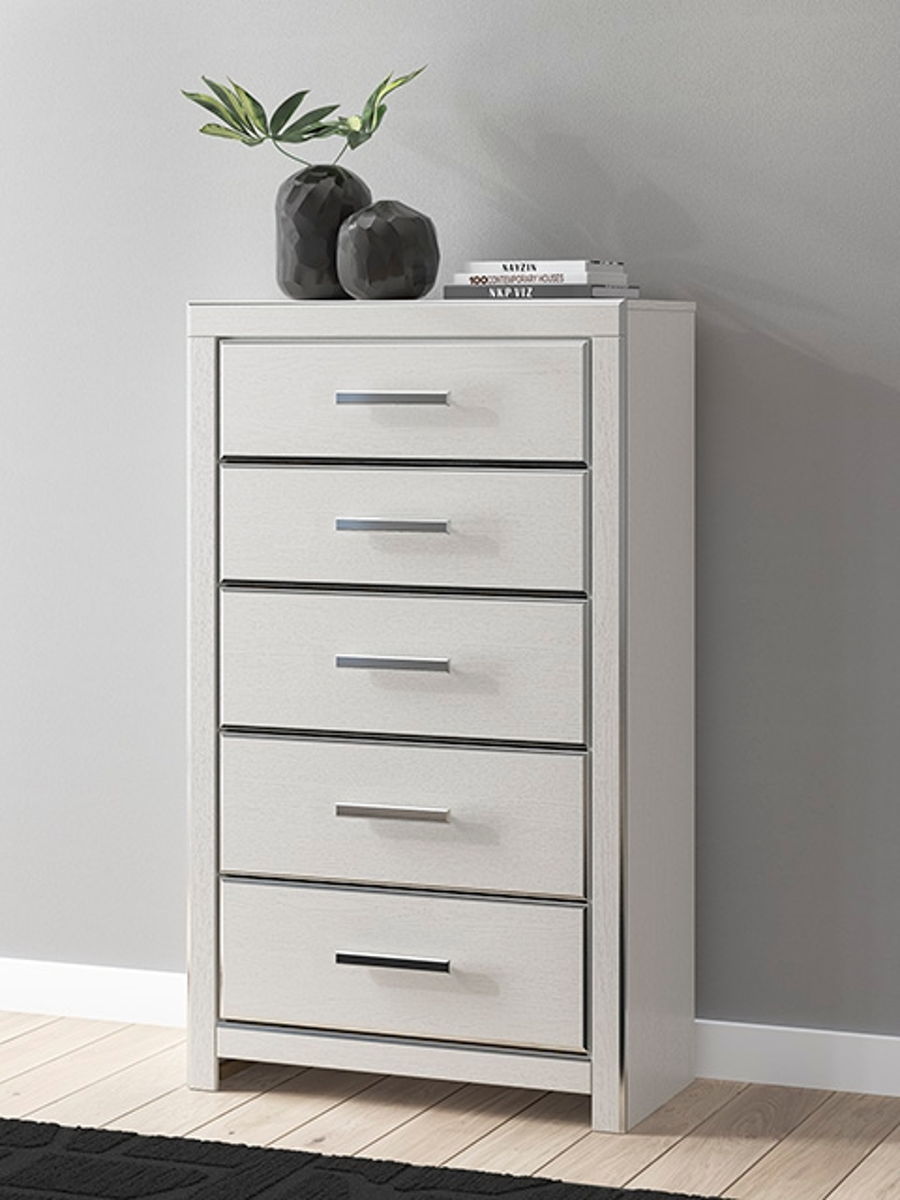 Zuraleus - Five Drawer Chest - Image 5