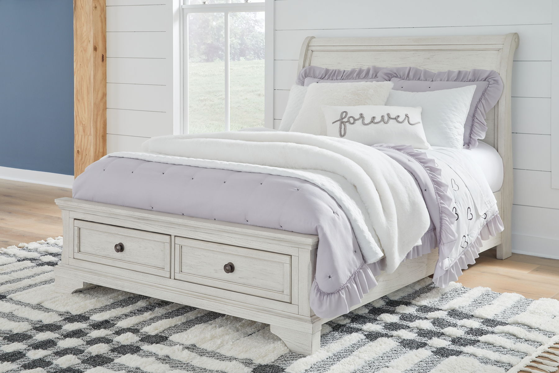 Robbinsdale - Sleigh Bed - Image 10