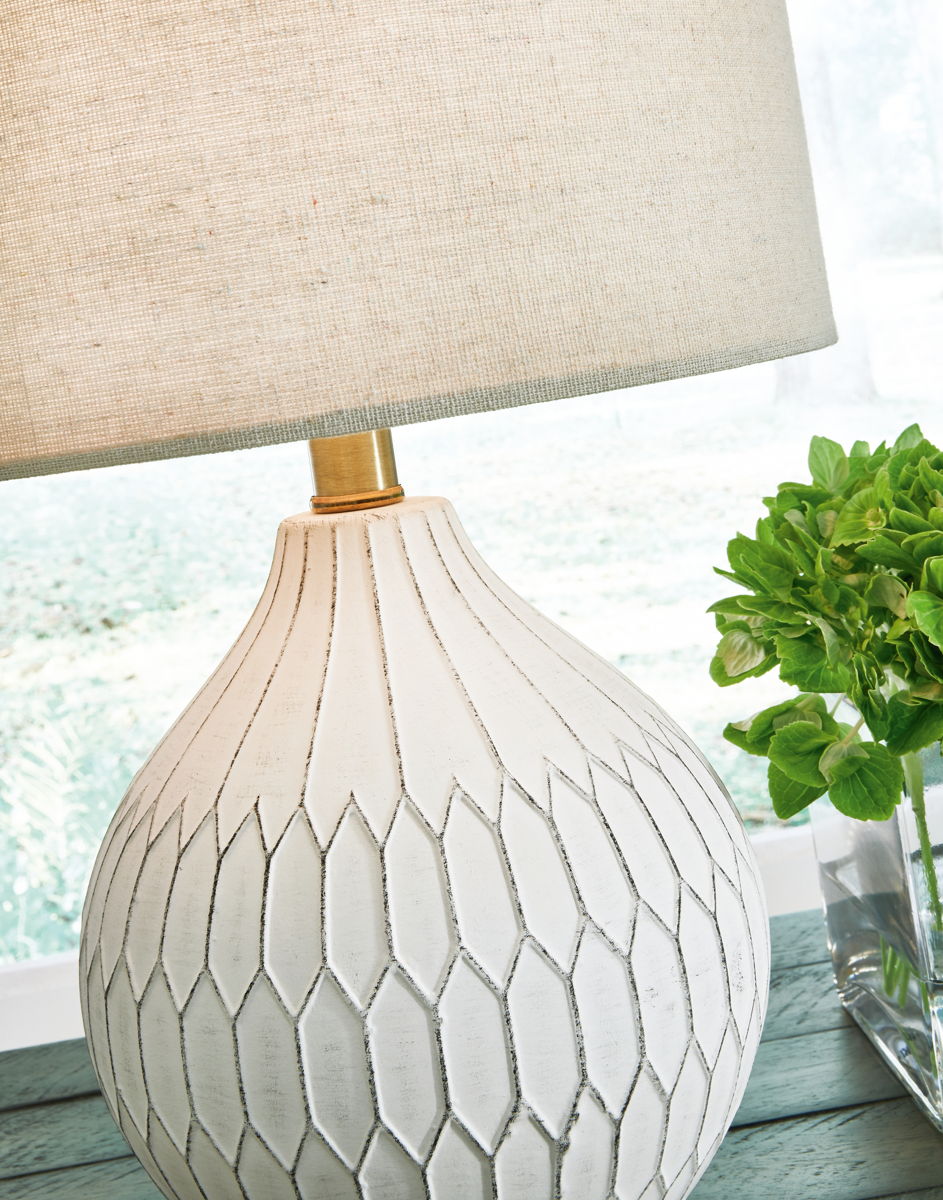 Wardmont - Ceramic Table Lamp - White - Image 4
