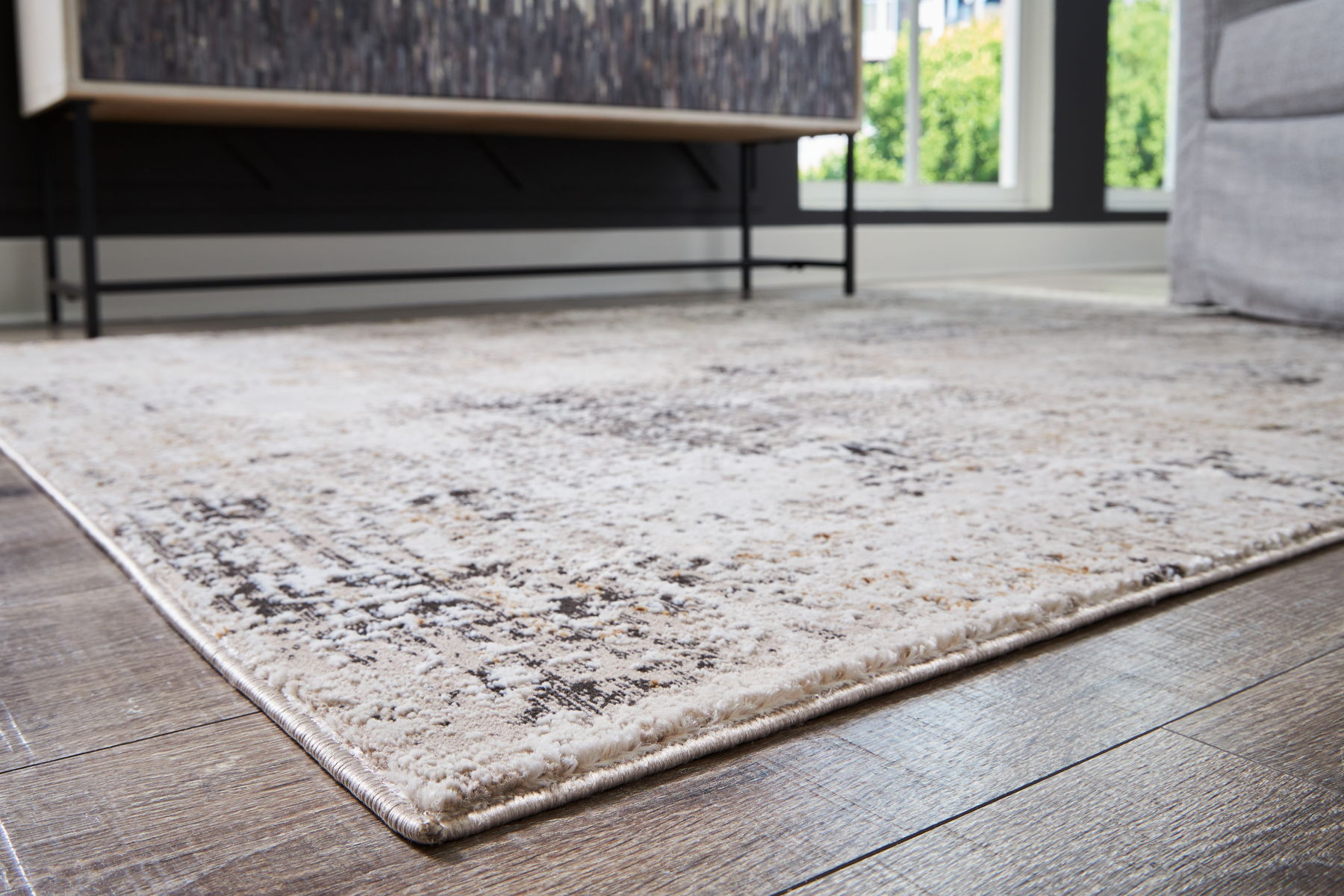 Elaning - Rug - Image 3