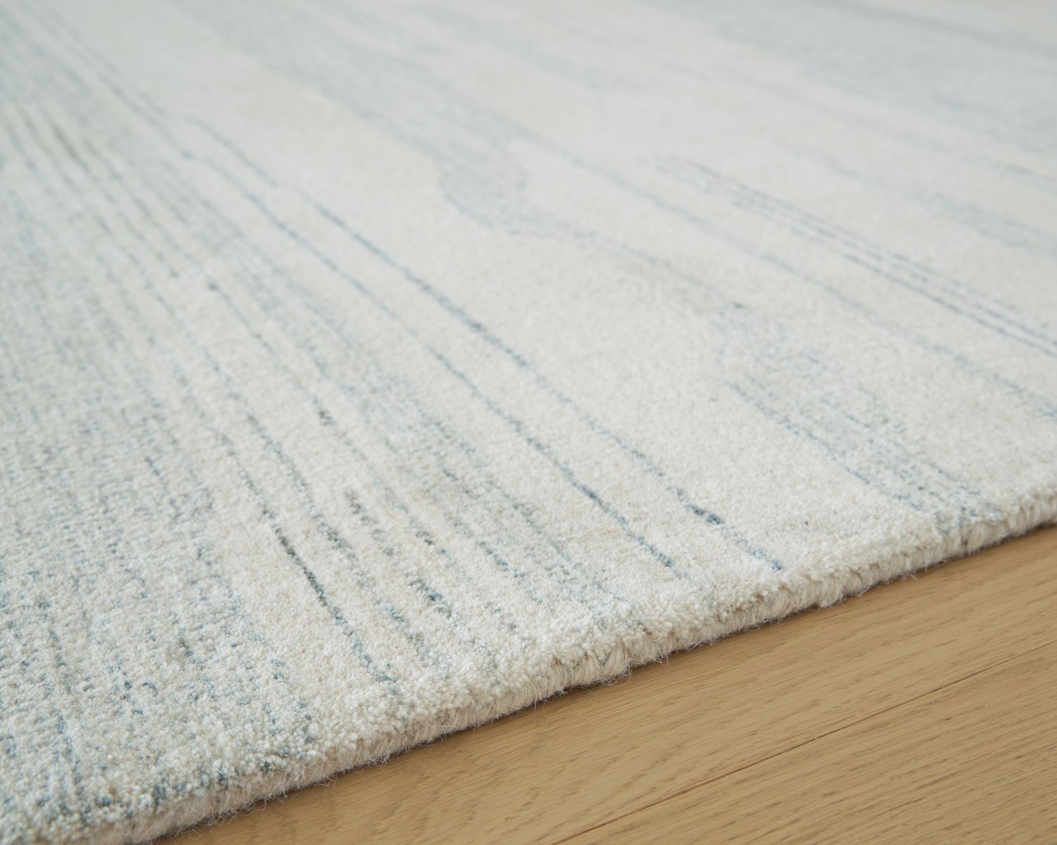 Genemost - Rug - Image 5