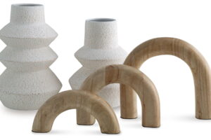 Maddwarth - Accessory Set (Set of 5) - White / Natural Brown