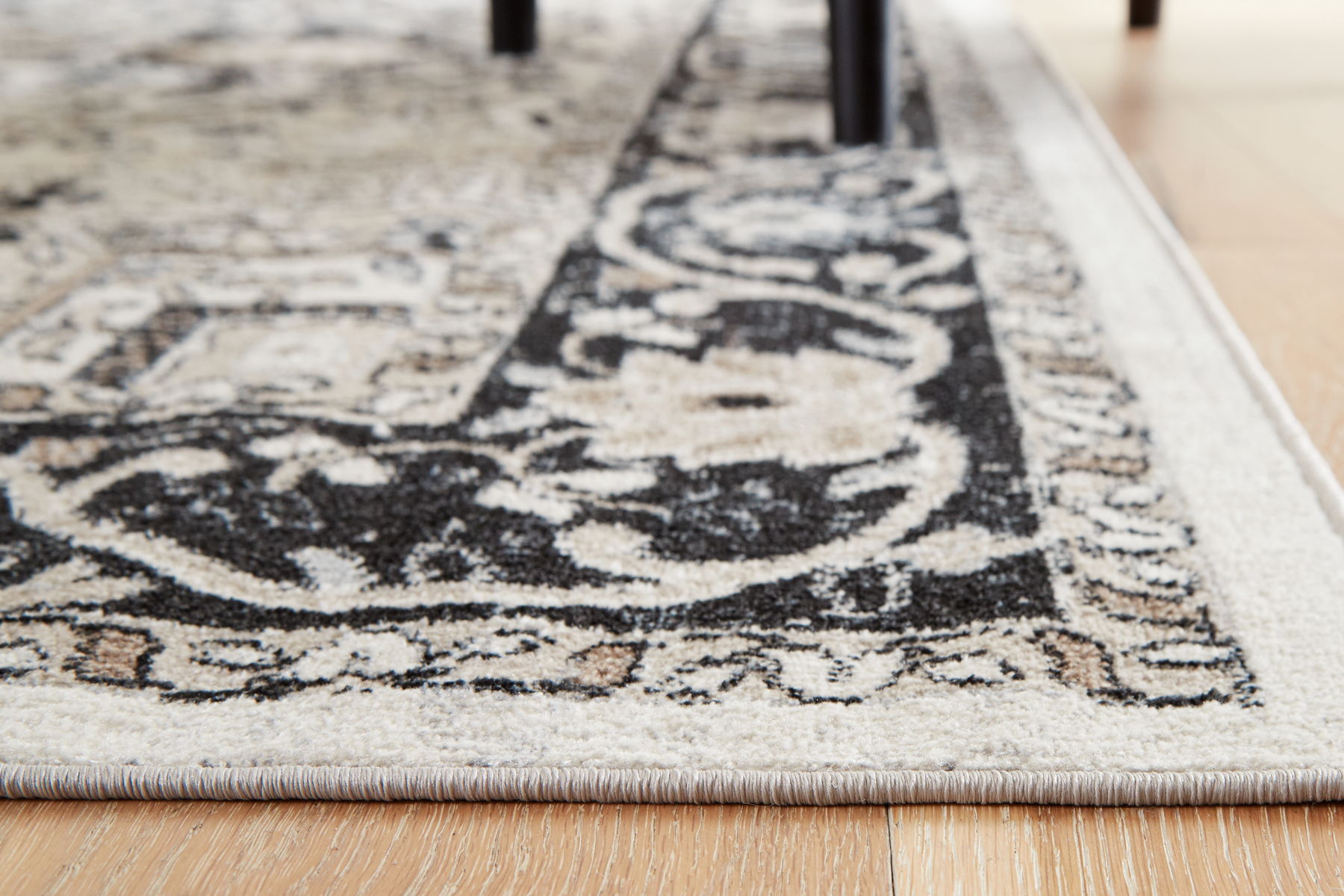 Gregmoore - Area Rug - Image 4
