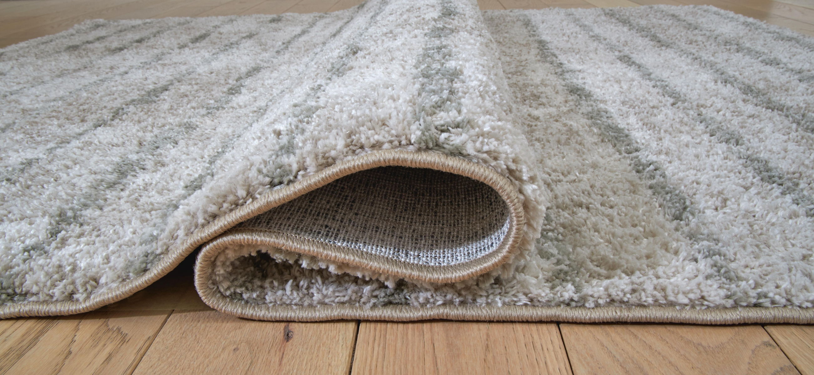 Laddway - 5' x 7' Rug - Cream / Green - Image 4