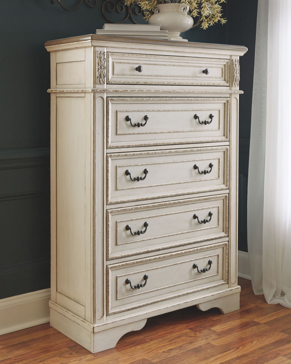 Realyn - Panel Bedroom Set - Image 2