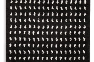 Minston - 5' x 7' Rug - Black / White