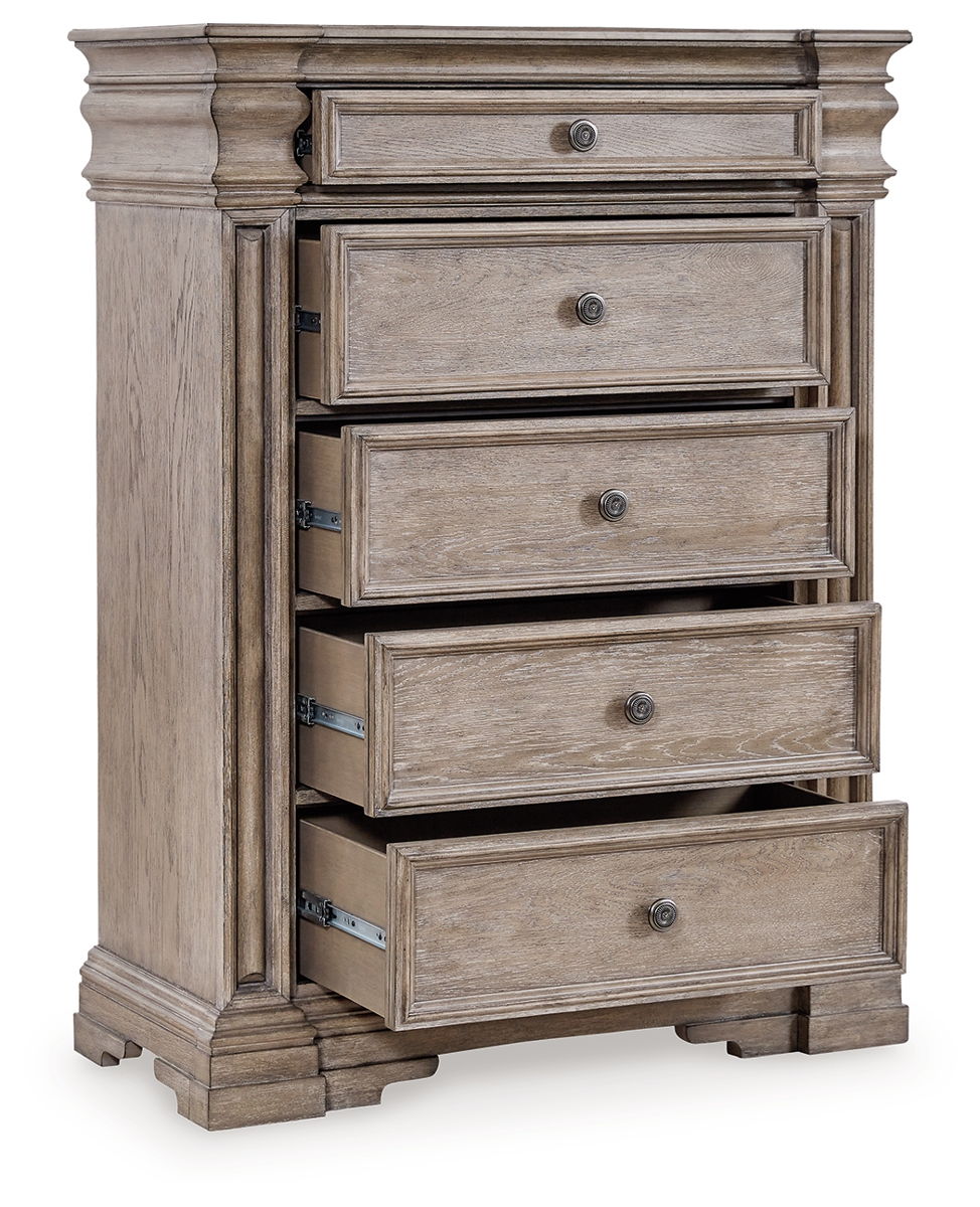 Blairhurst - Five Drawer Chest - Light Grayish Brown - Image 4