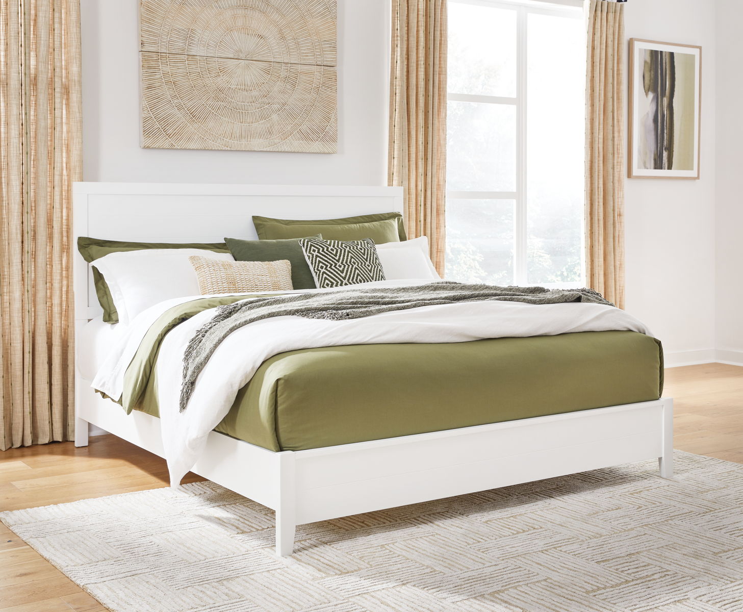 Binterglen - Panel Bed - Image 5