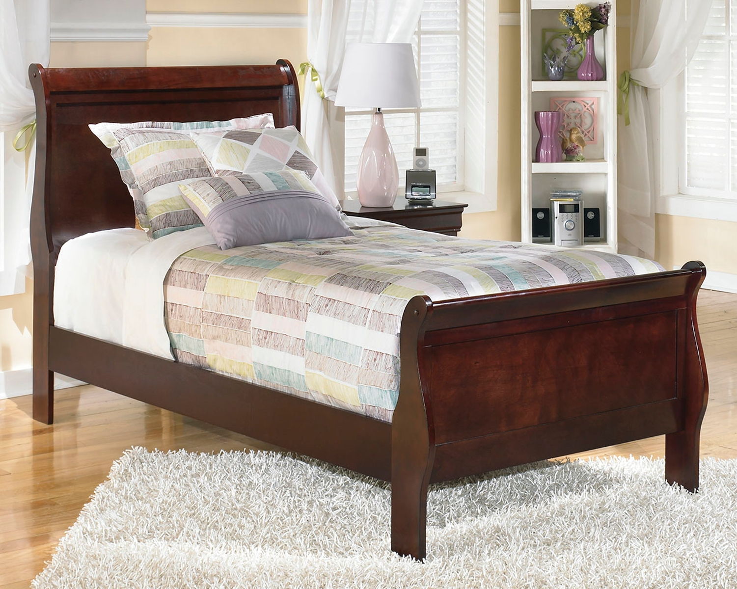 Alisdair - Sleigh Bed - Image 3