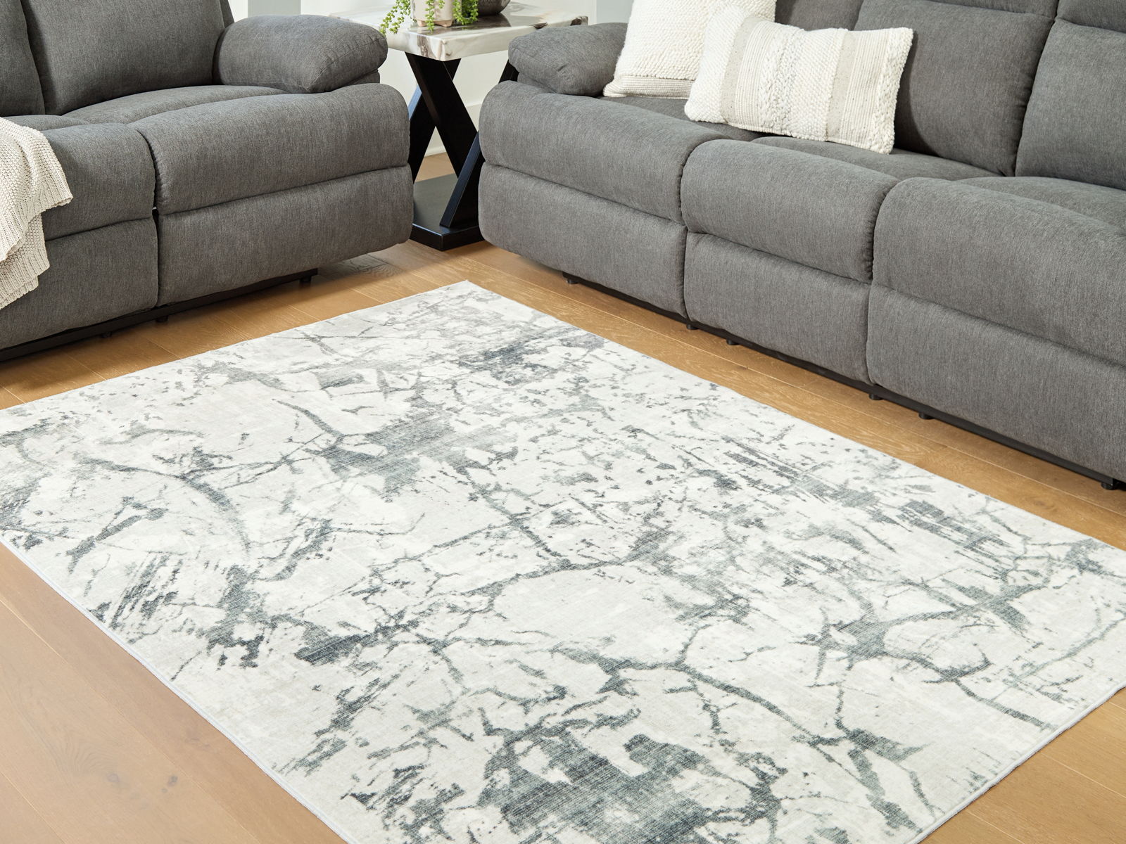 Tobinbury - Washable Rug - Image 3