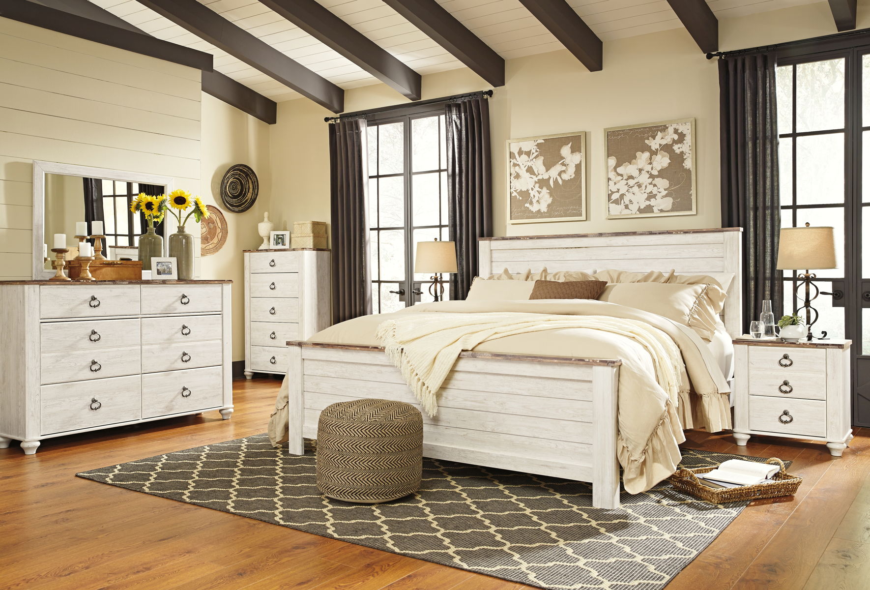 Willowton - Panel Bed - Image 2