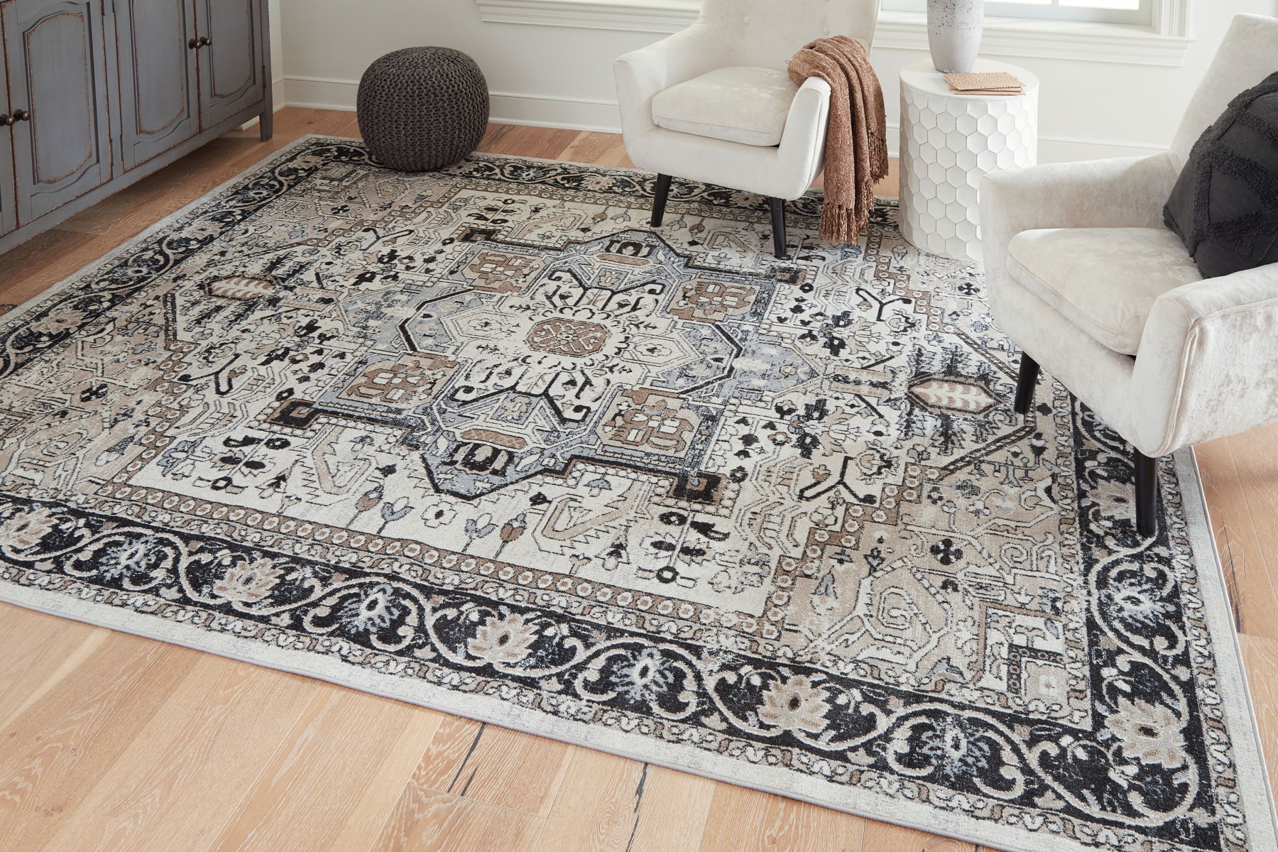 Gregmoore - Area Rug - Image 5