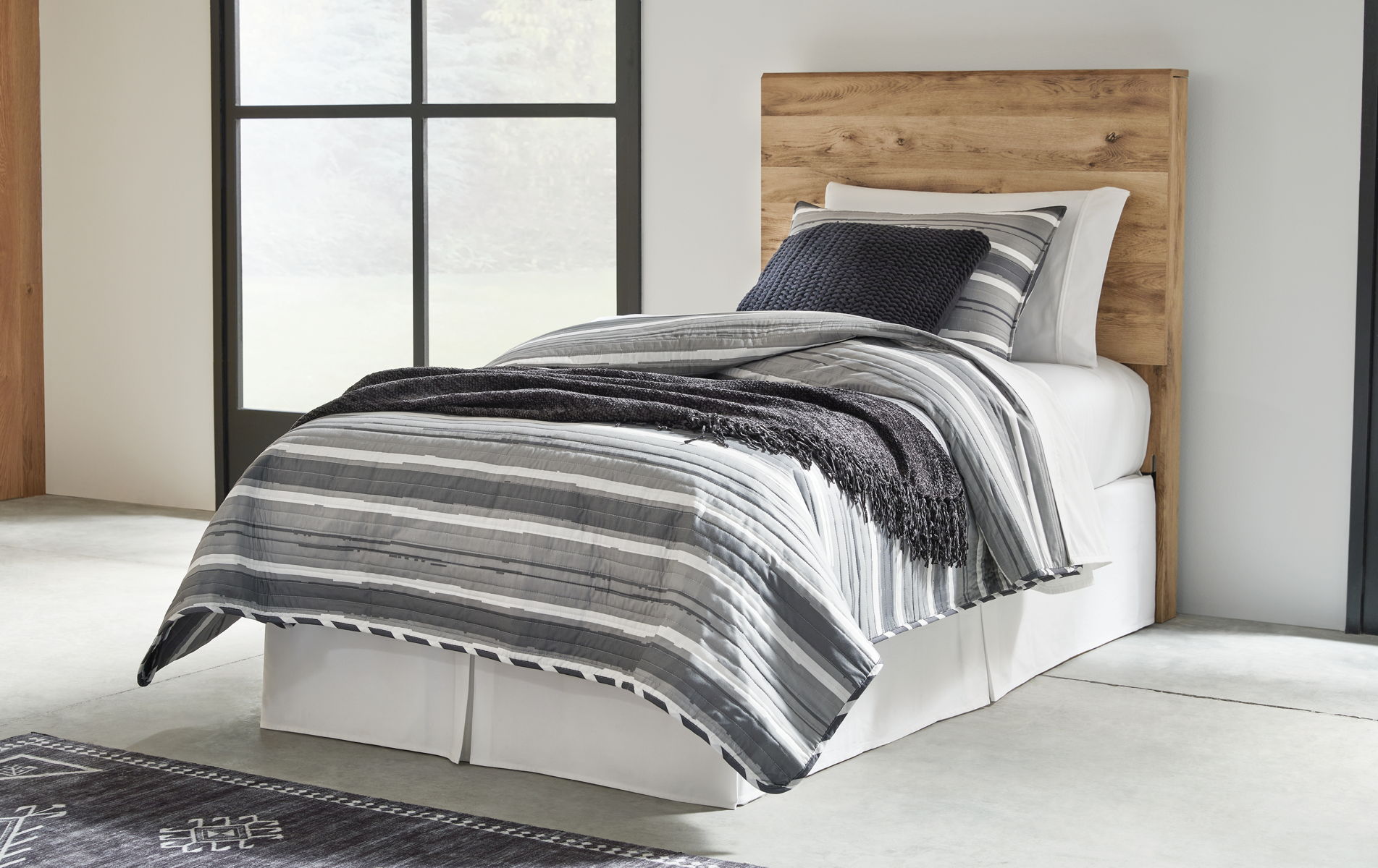 Hyanna - Panel Headboard - Image 6